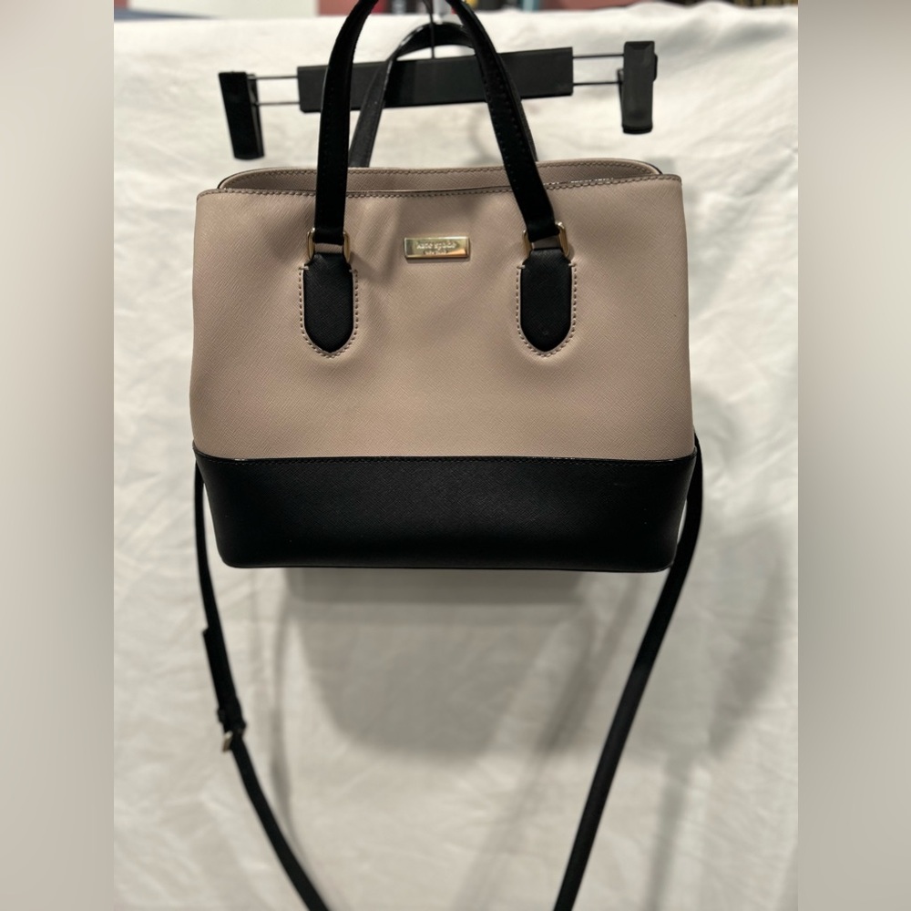 Kate Spade Crossbody Purse - Lavender/Black